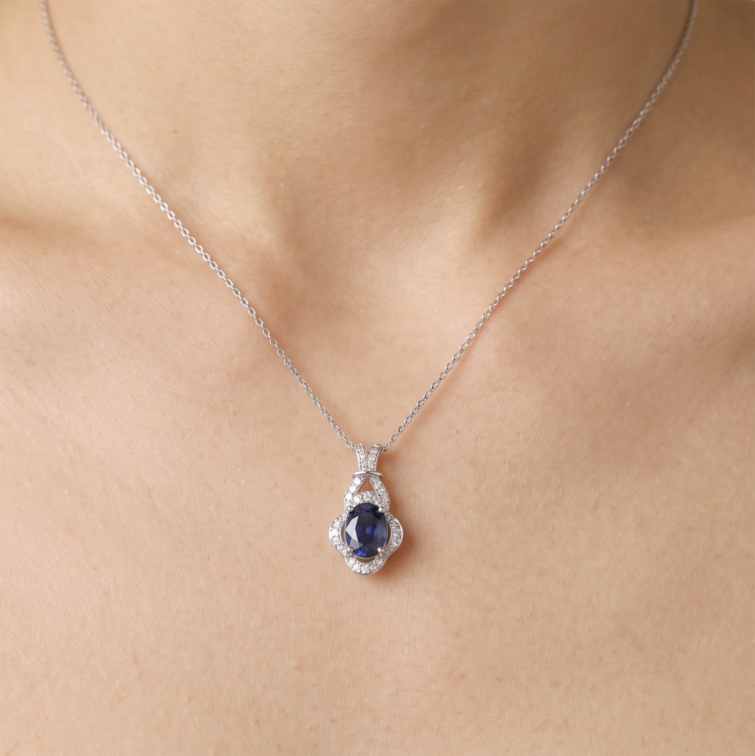 1.01ct Natural Blue Sapphire Diamond Pendant 18K White Gold - JewelryAndStore