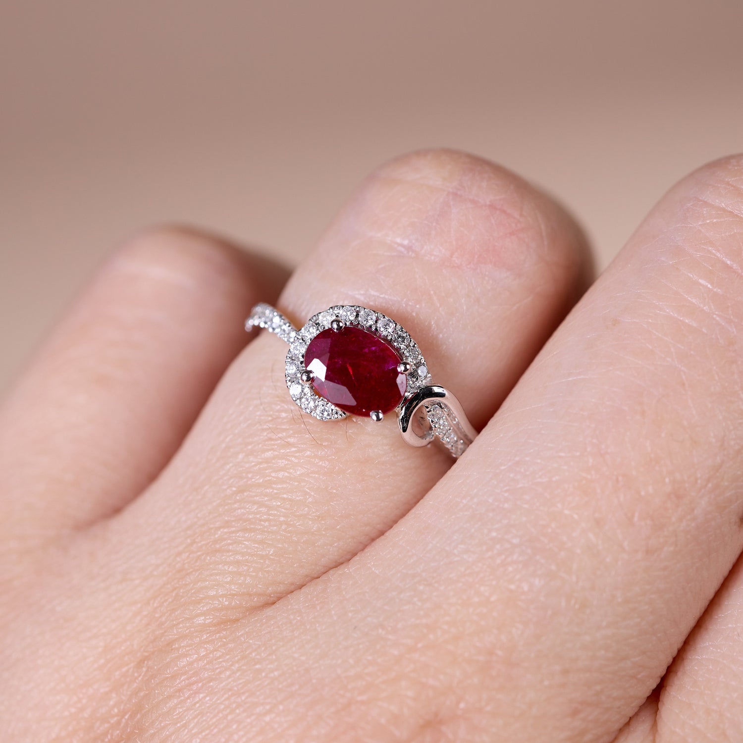 0.93ct Natural Ruby Diamond Halo Solitaire Ring in 18K White Gold - JewelryAndStore