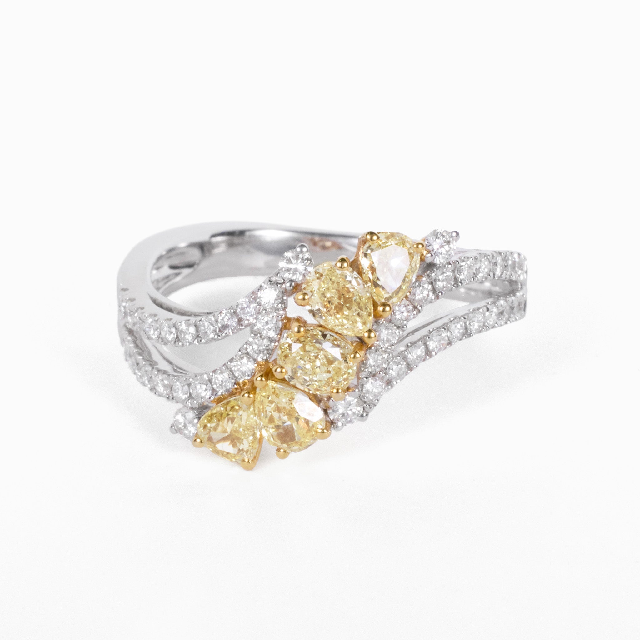18K Gold Natural Yellow Diamond Twist Shank Ring - JewelryAndStore