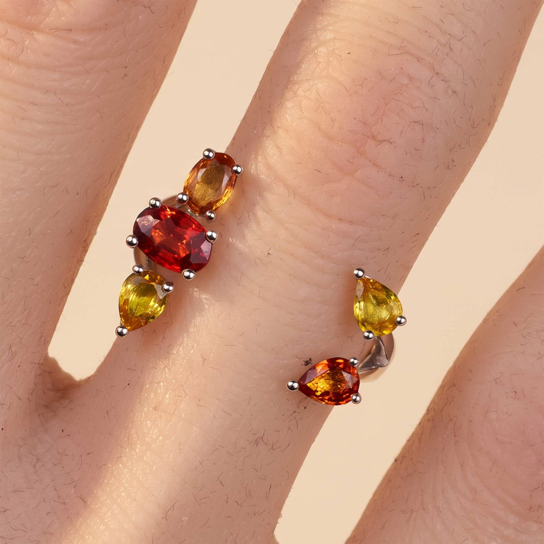 18K Gold Tulip Wrap Ring with Natural Fancy Sapphire - JewelryAndStore