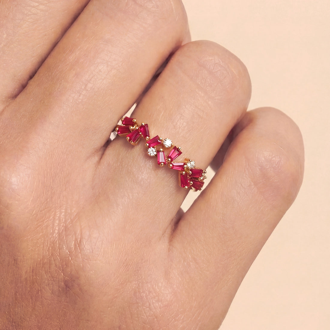 18K Gold Natural Diamond And Ruby Band Ring - JewelryAndStore