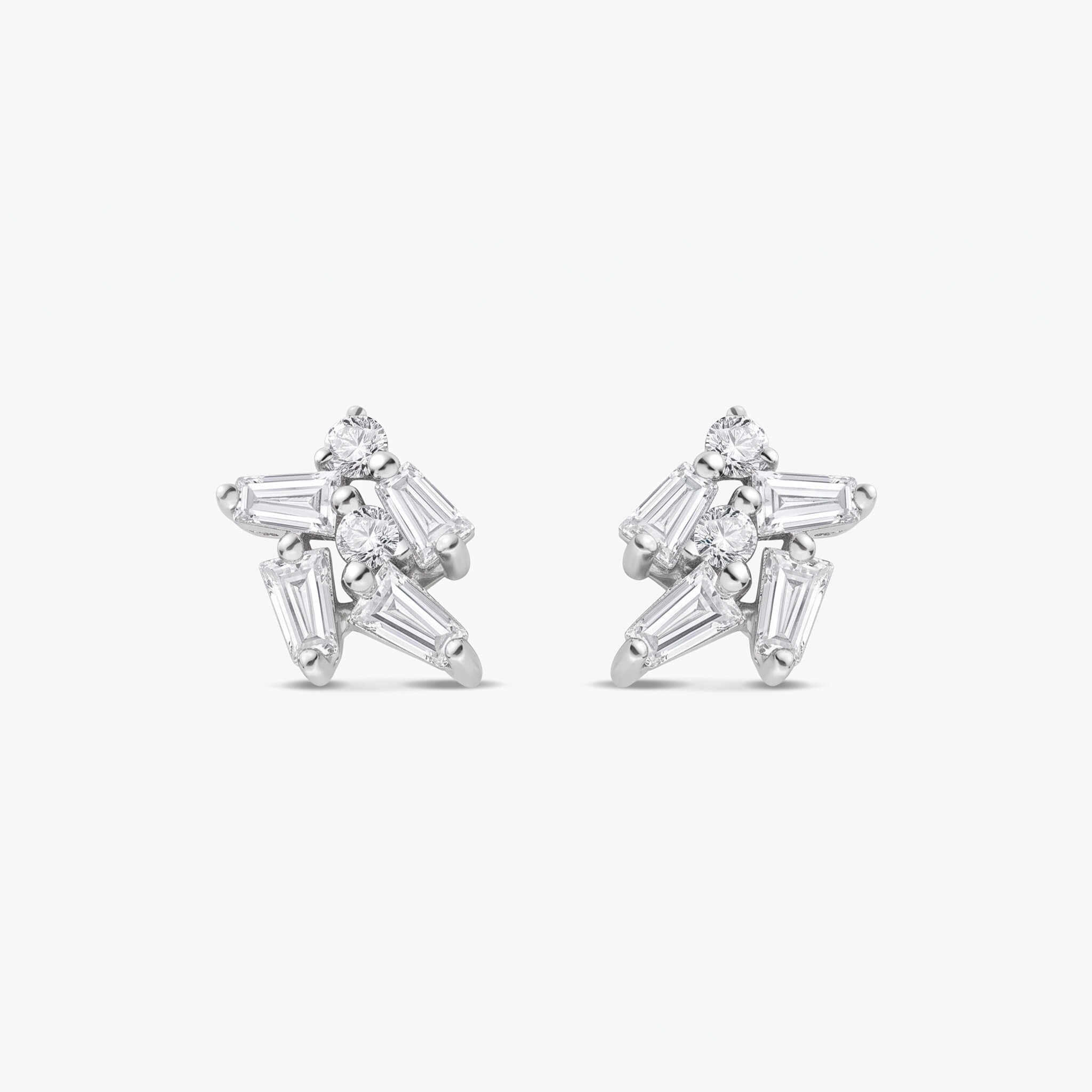 18K Gold Cluster Earring Studs with Natural Diamonds