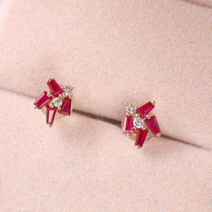 18K Gold Cluster Earring Studs with Natural Diamond &amp; Ruby