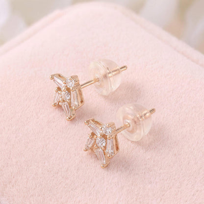 18K Gold Cluster Earring Studs with Natural Diamond