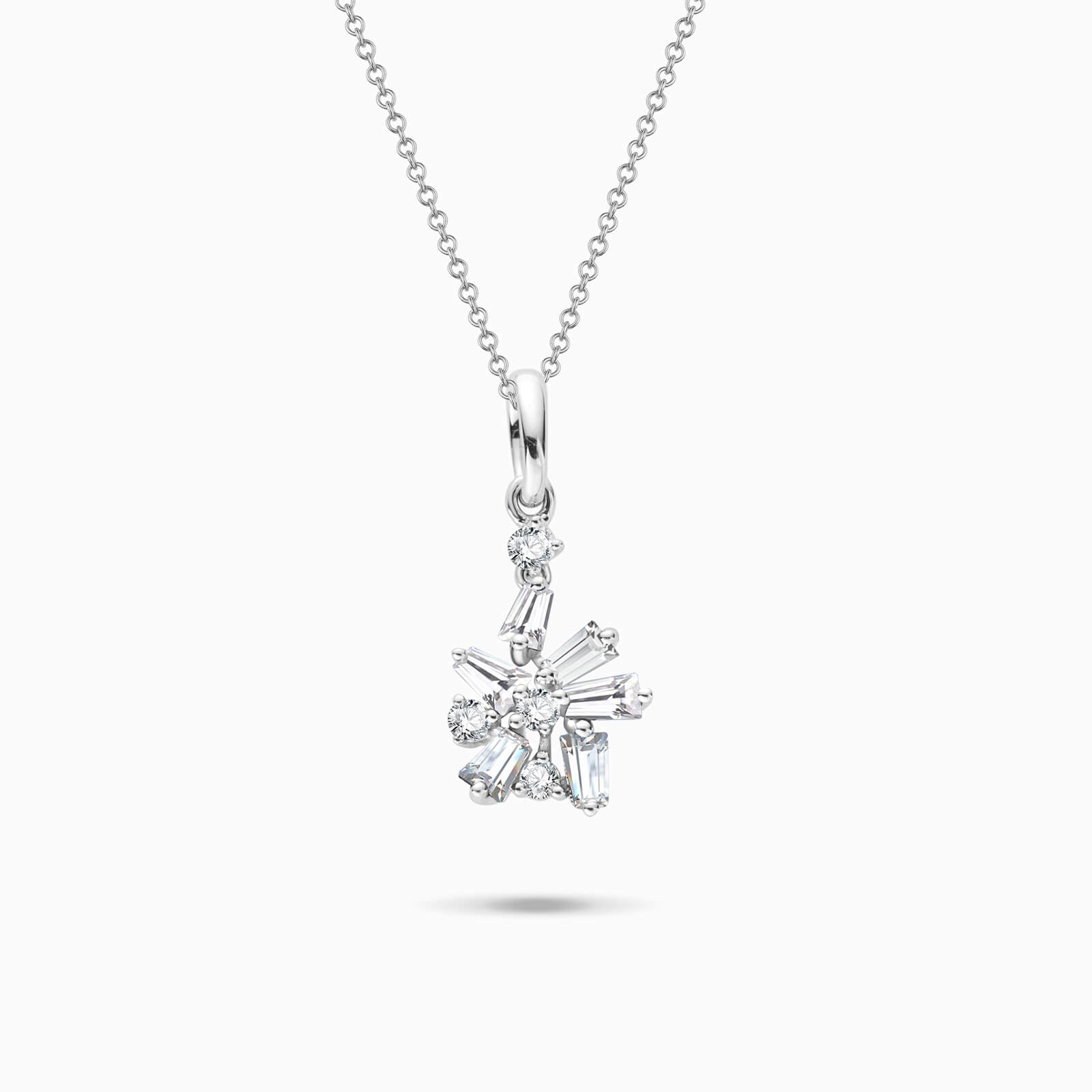 18K Gold Snowflakes Pendant with Diamonds
