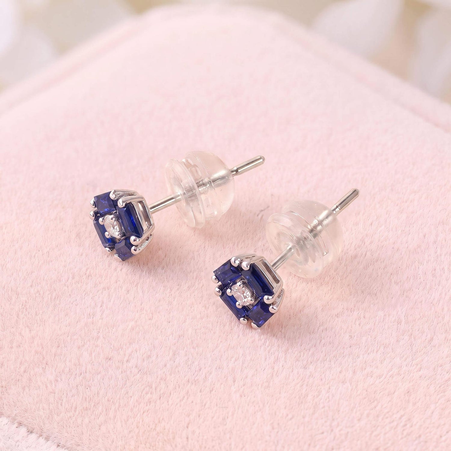 18K Gold Cluster Earring Studs with Natural Diamonds &amp; Blue Sapphires