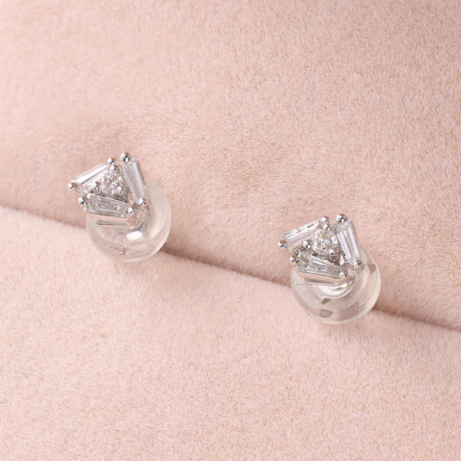 18K Gold Cluster Earring Studs with Natural Diamonds
