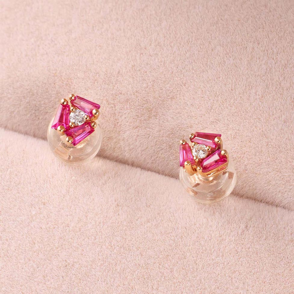 18K Gold Cluster Earring Studs with Natural Diamond &amp; Ruby