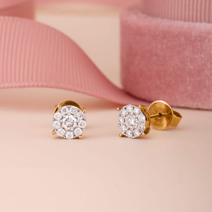 18K Gold Classic Diamond Cluster Earrings - JewelryAndStore