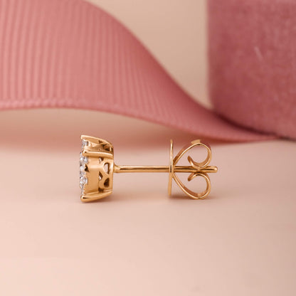 18K Gold Classic Diamond Cluster Earrings - JewelryAndStore