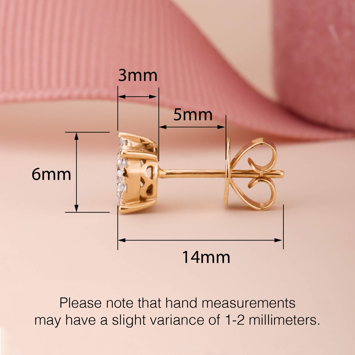 18K Gold Classic Diamond Cluster Earrings - JewelryAndStore
