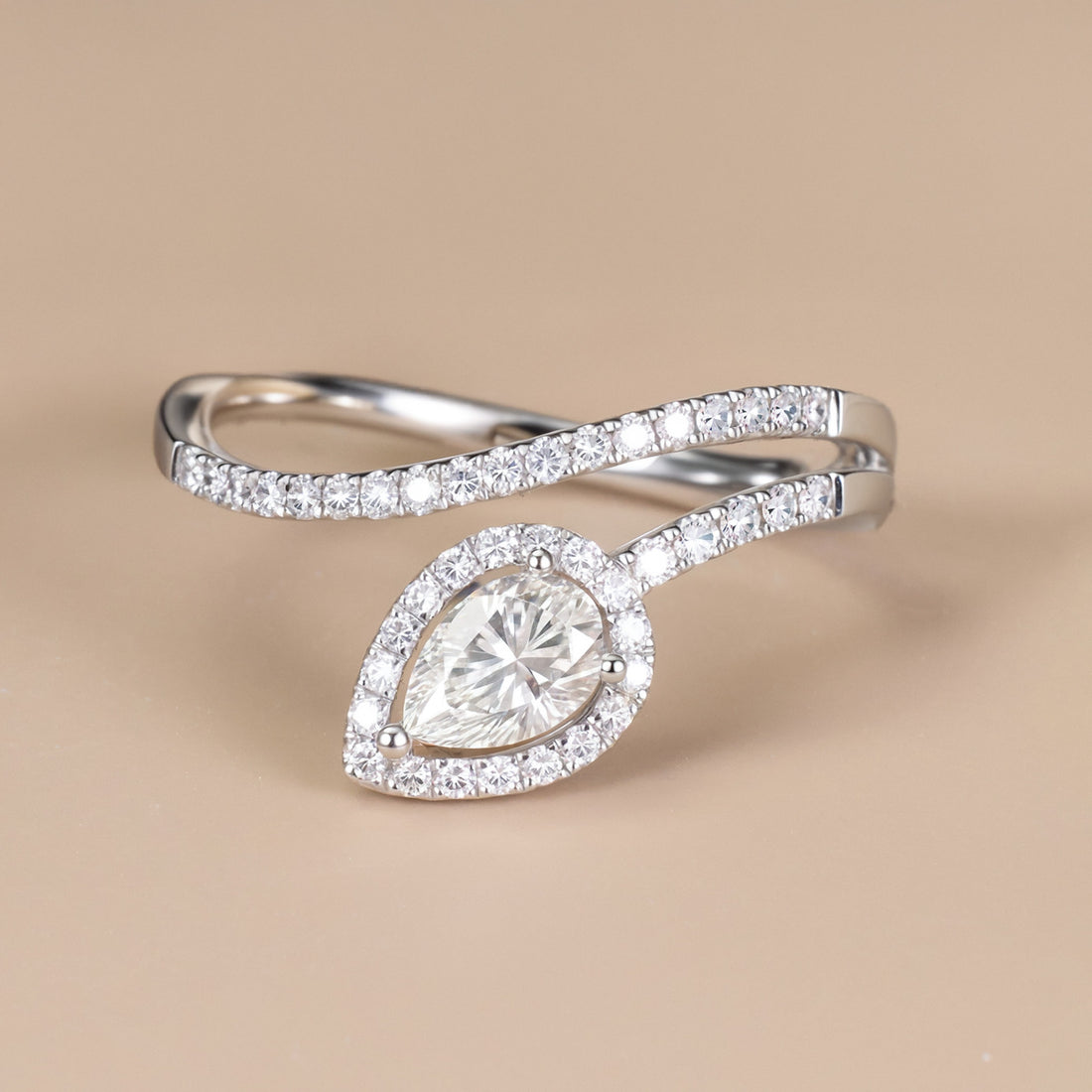 0.62ct.tw. Pear - Shaped Diamond Engagement Ring in 18K white gold - Jewelry And Store