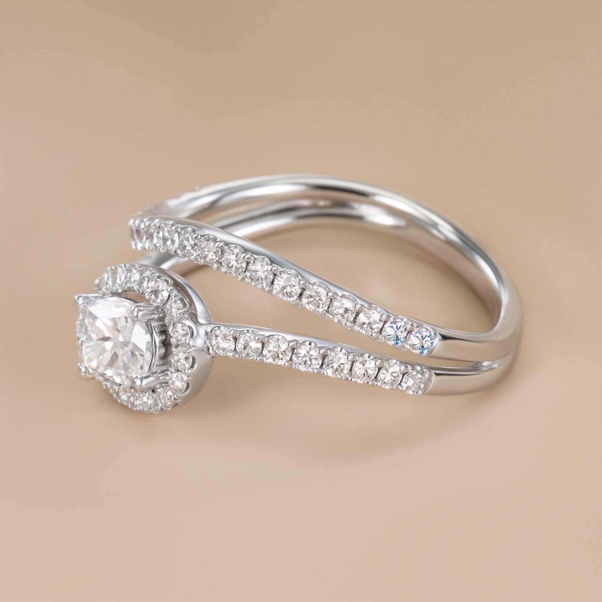 0.99ct.tw. Oval-Cut Diamond Engagement Ring in 18K White Gold