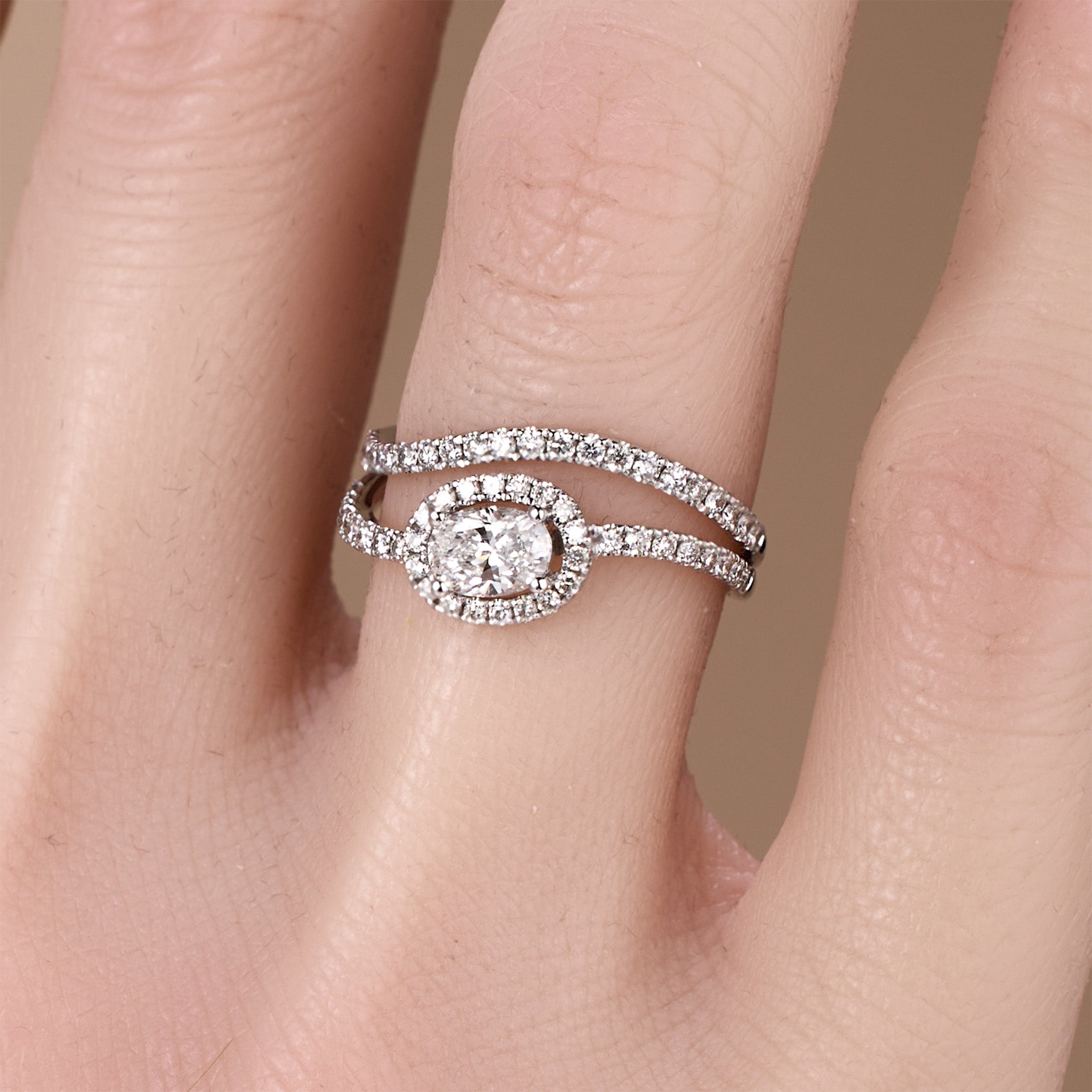 0.99ct.tw. Oval - Cut Diamond Engagement Ring in 18K White Gold - JewelryAndStore