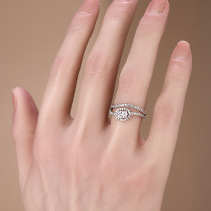 0.99ct.tw. Oval - Cut Diamond Engagement Ring in 18K White Gold - JewelryAndStore