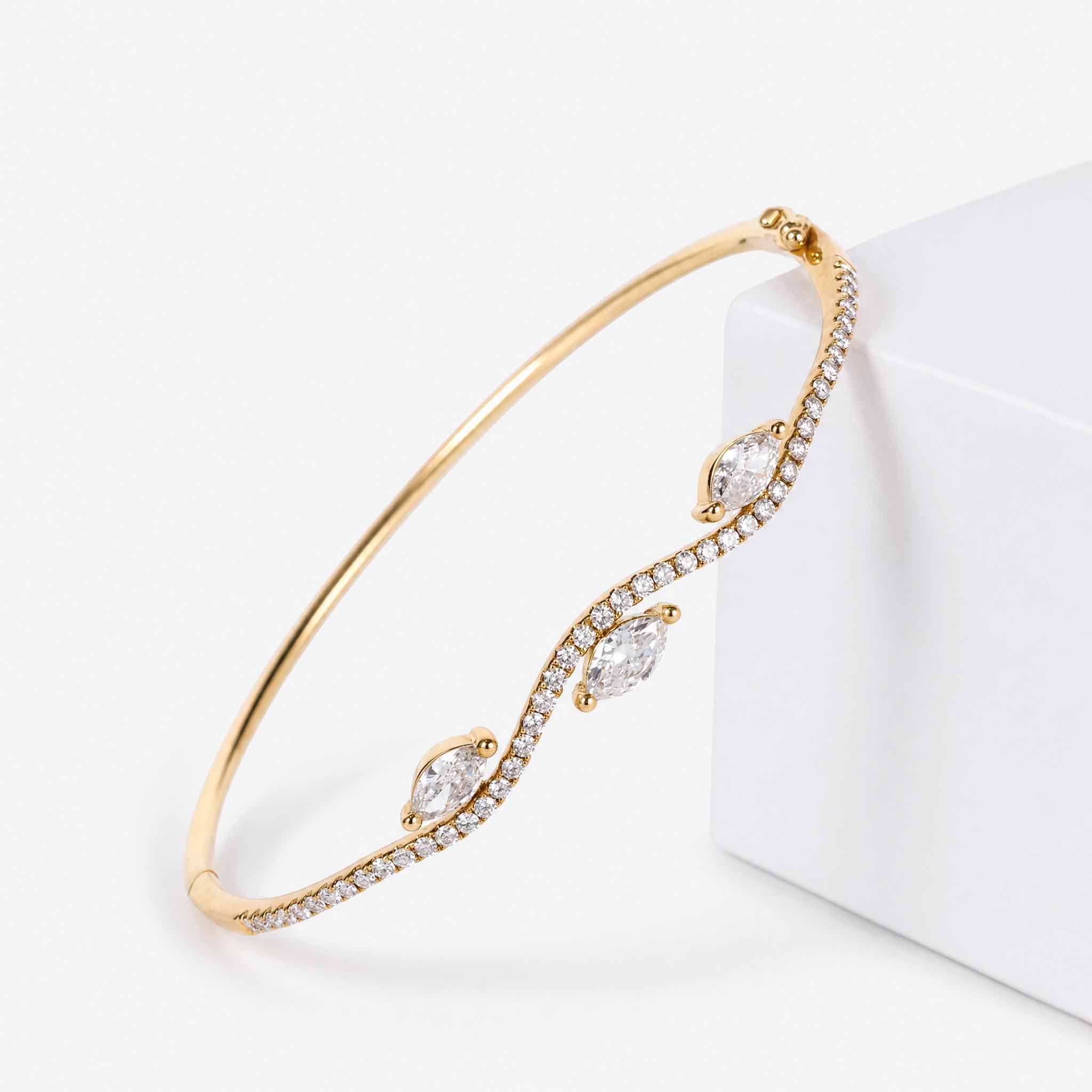 1.23ct Natural Marquise and Round Diamond Wave Bangle in 18K Yellow Gold - JewelryAndStore