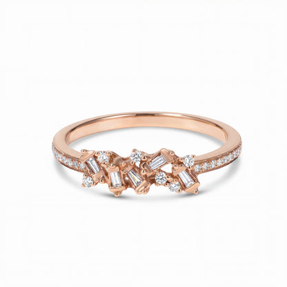 Modern Diamond Cluster Ring in 18K Rose Gold - JewelryAndStore