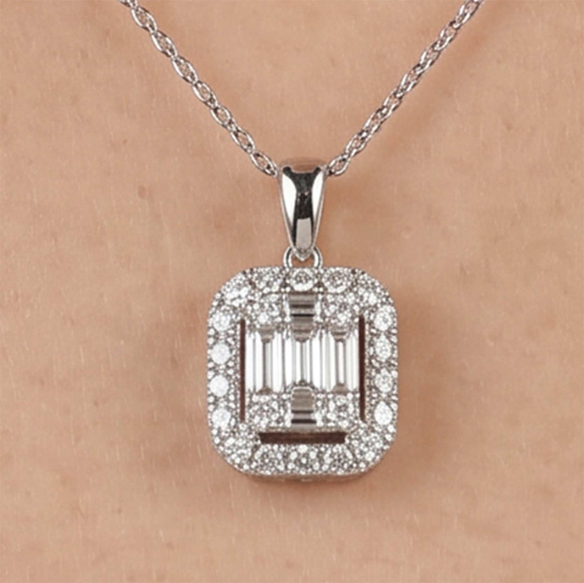 0.75ct Natural Diamond Baguette Illusion Pendant in 18K Gold - JewelryandStore