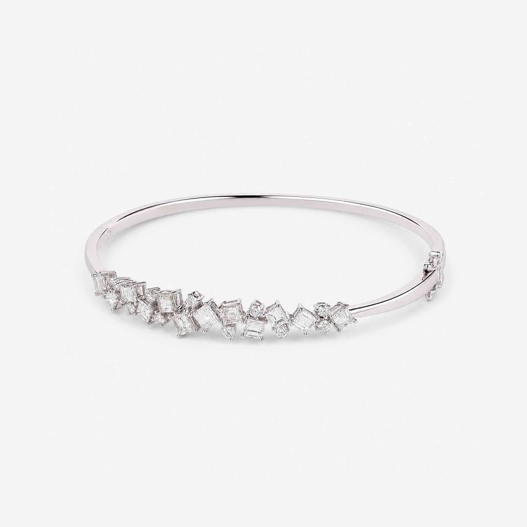 2.91ct Natural Princess and Round Diamond Bangle in 18K White Gold - JewelryAndStore