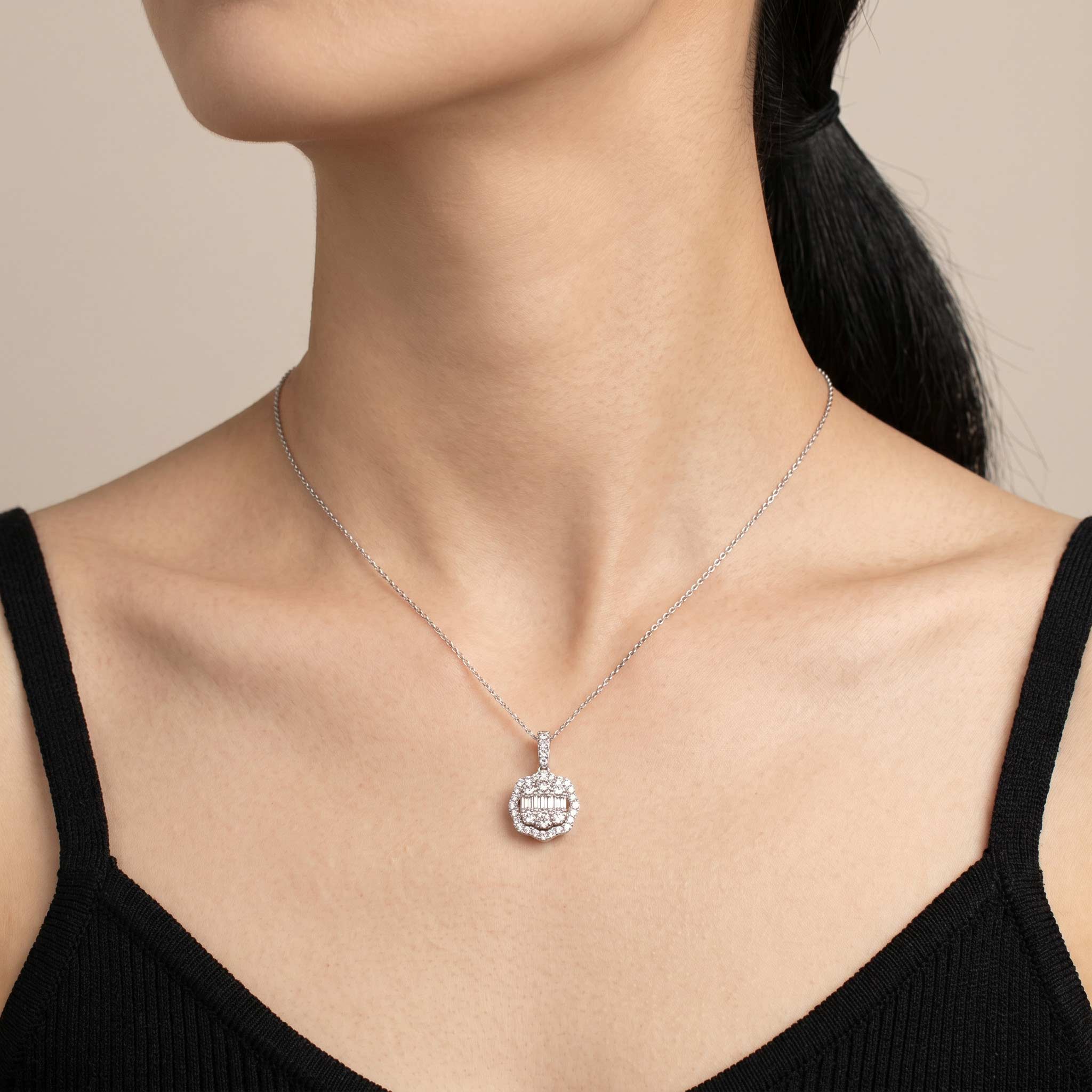 1.43ct Natural Diamond Floral Illusion Pendant in 18K Gold - JewelryandStore
