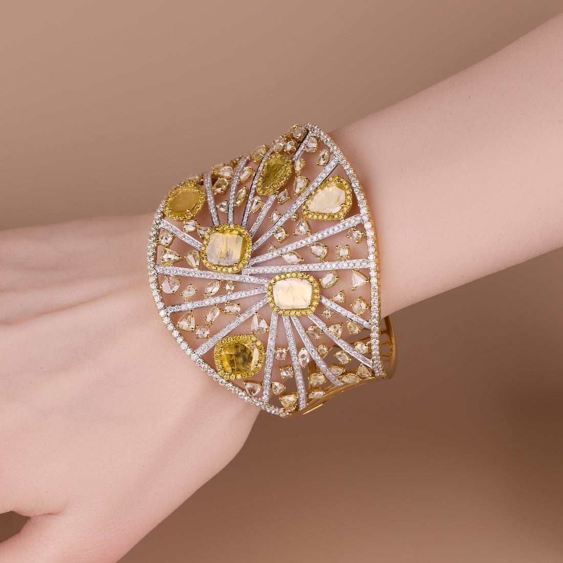 18K Yellow Gold Bangle with Natural Yellow Diamonds &amp; Slice Diamonds - Jewelry And Store