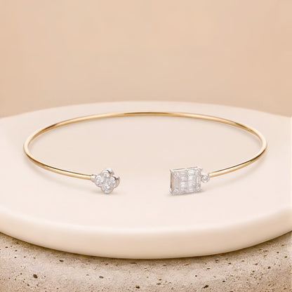 0.45ct.tw. Geometry and Clover Diamond Bangle in 18K Gold - JewelryAndStore