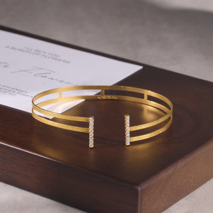 18K Gold Diamond Cuff Bangle with hand - hammered texture - Jewelry And Store