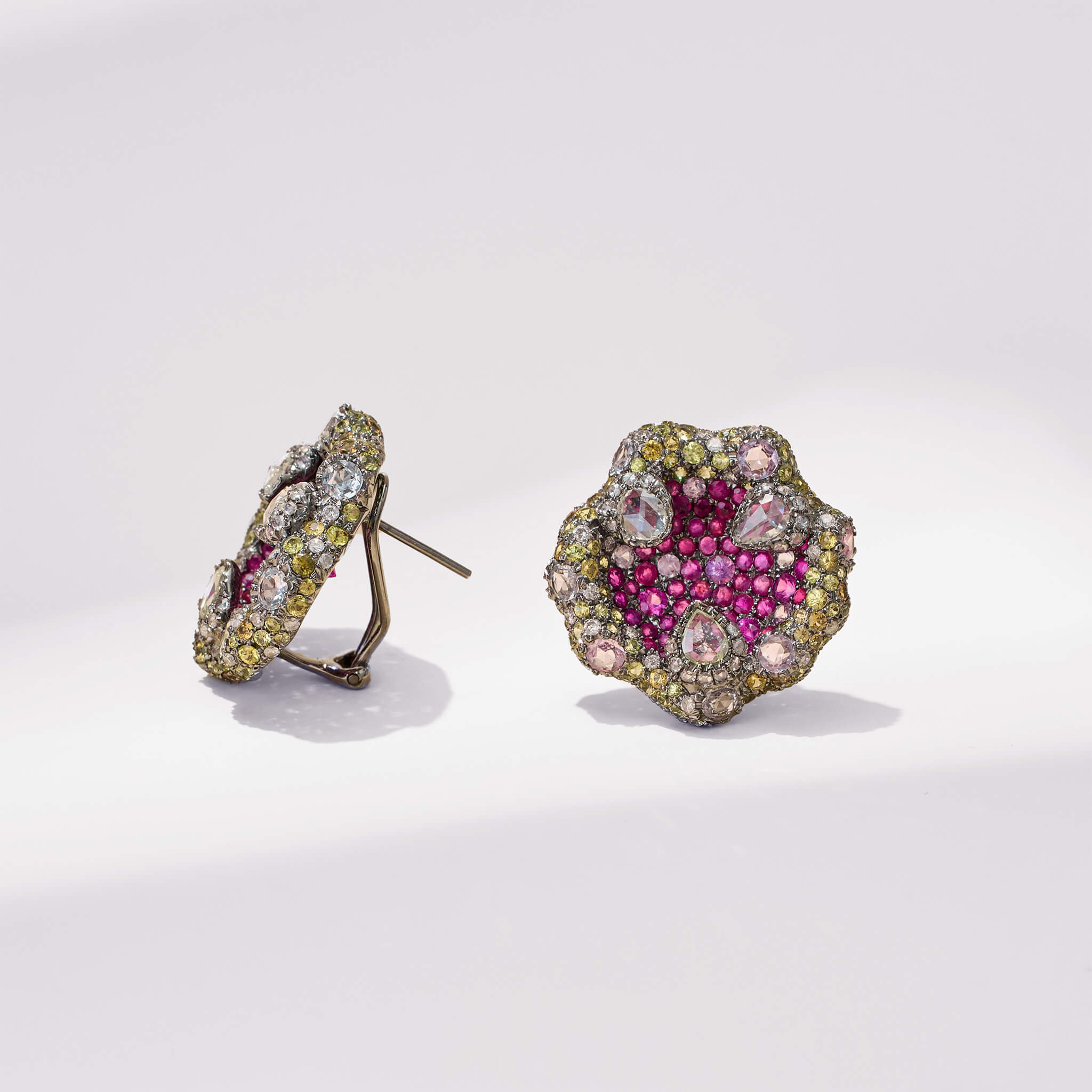 18K Gold Sapphire &amp; Diamond Flower Earrings - Jewelry And Store