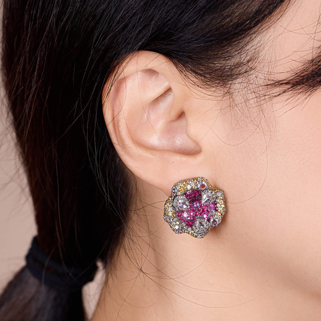 18K Gold Sapphire &amp; Diamond Flower Earrings - Jewelry And Store