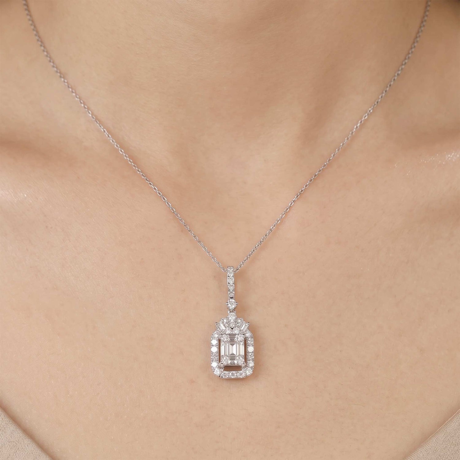 0.97ct Natural Diamond Baguette Illusion Pendant in 18K Gold - JewelryandStore