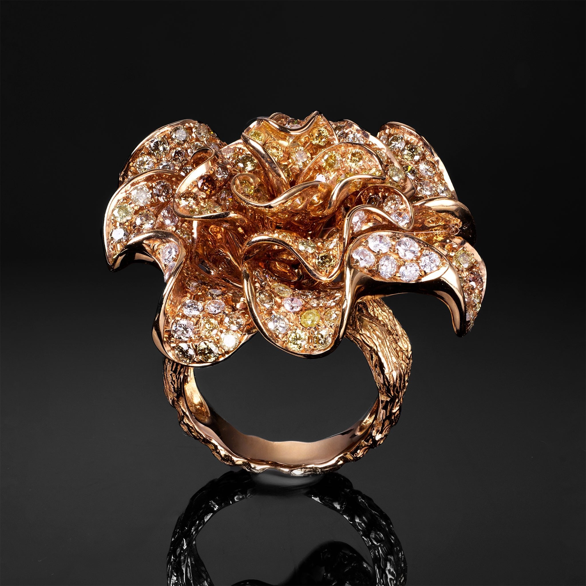 18K Yellow Gold Flower Ring with Natural Color Diamonds