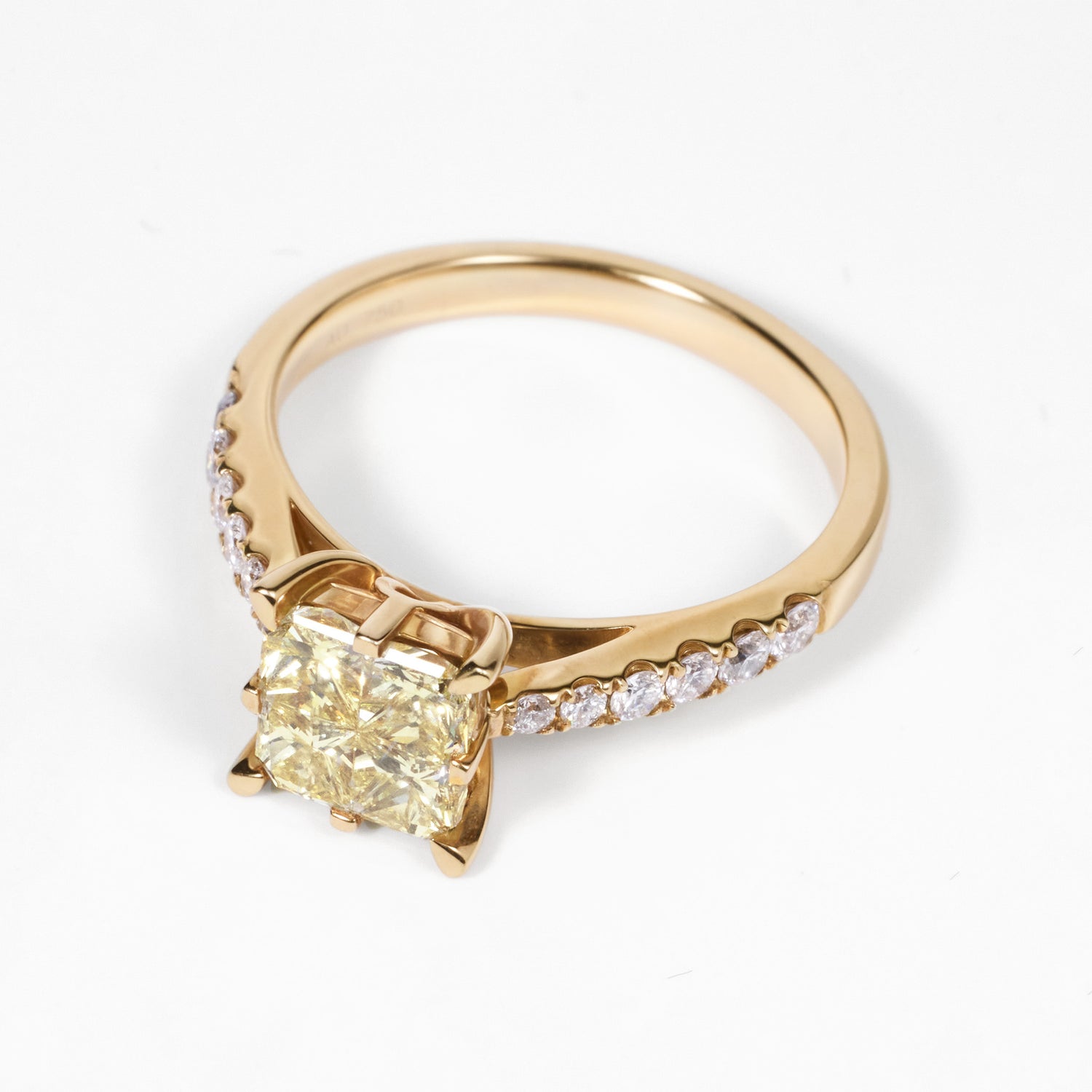 0.88ct.tw. Yellow Diamond Engagement Ring in 18K Gold - JewelryAndStore