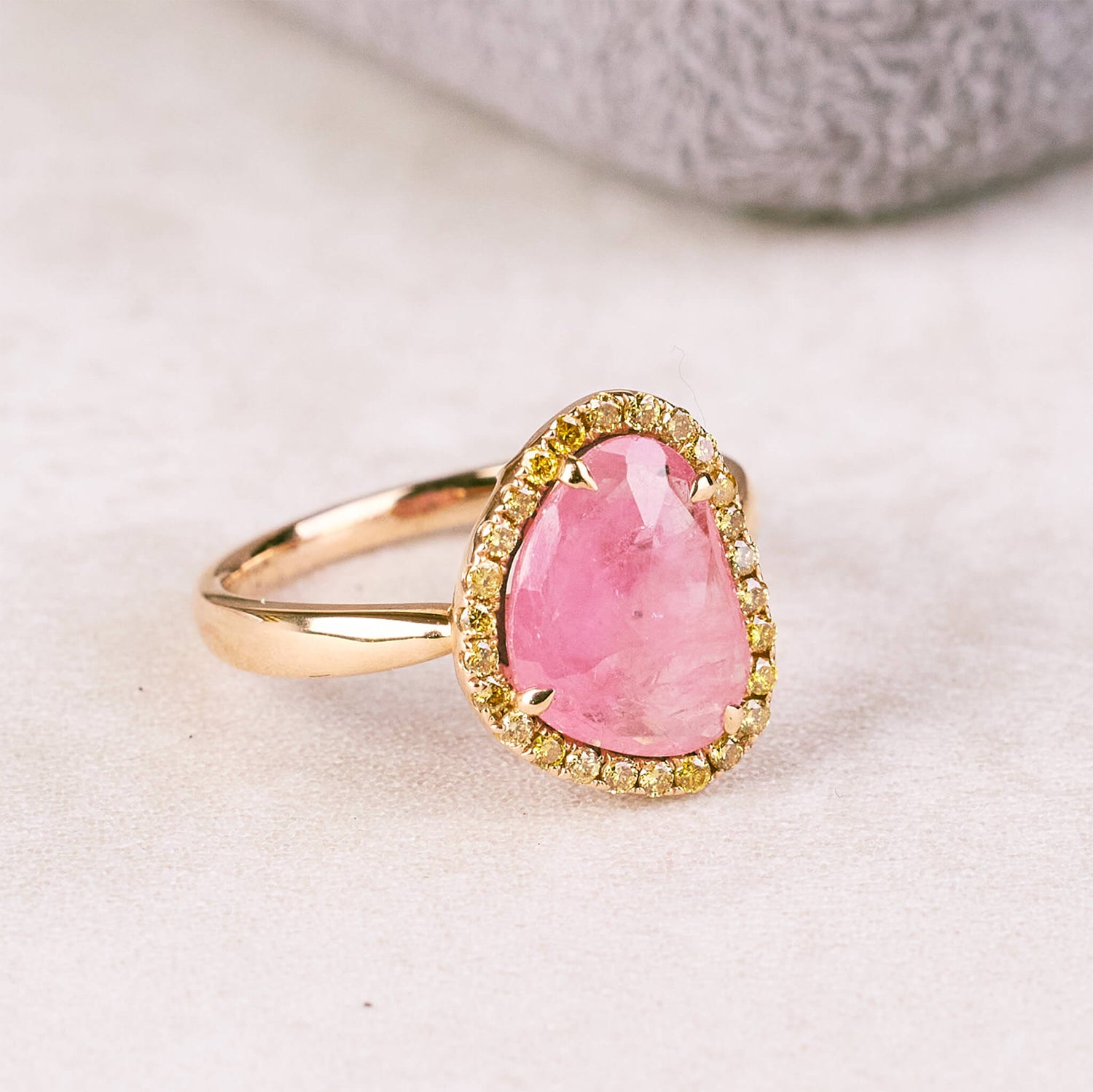18K Rose Gold Slice Sapphire Ring - Jewelry And Store