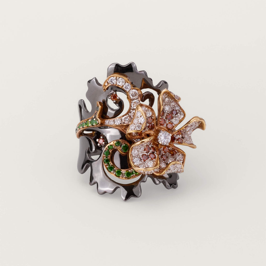 18K Black Gold Flower Diamond Ring - Jewelry And Store