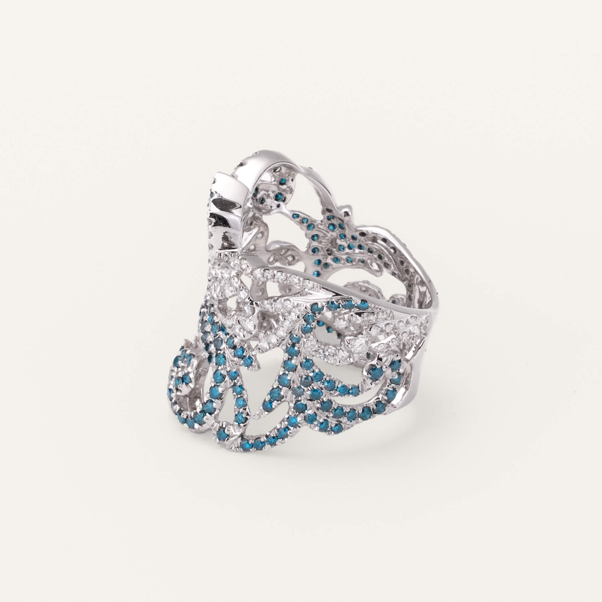 18K Gold Blue Diamond Filigree Ring - Jewelry And Store
