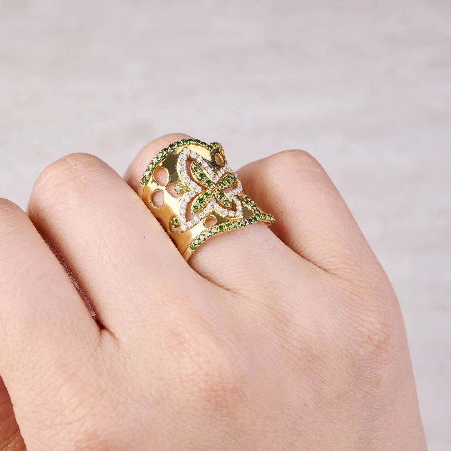 18K Yellow Gold Diamond Clover Ring - Jewelry And Store