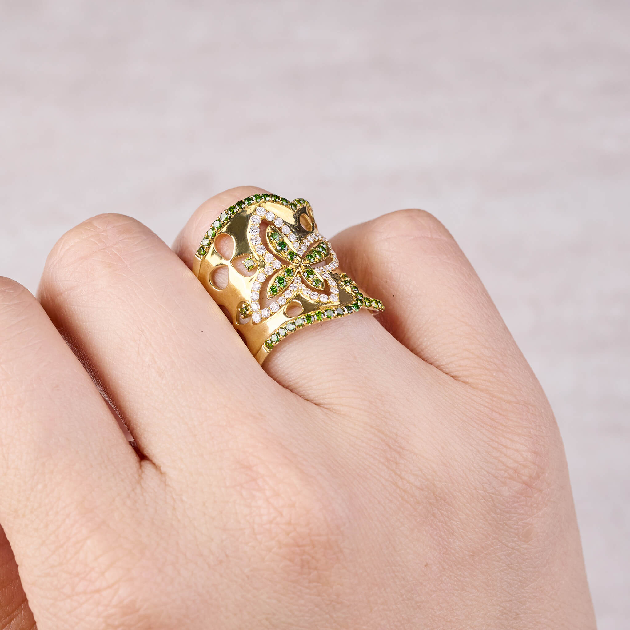 18K Yellow Gold Diamond Clover Ring - Jewelry And Store