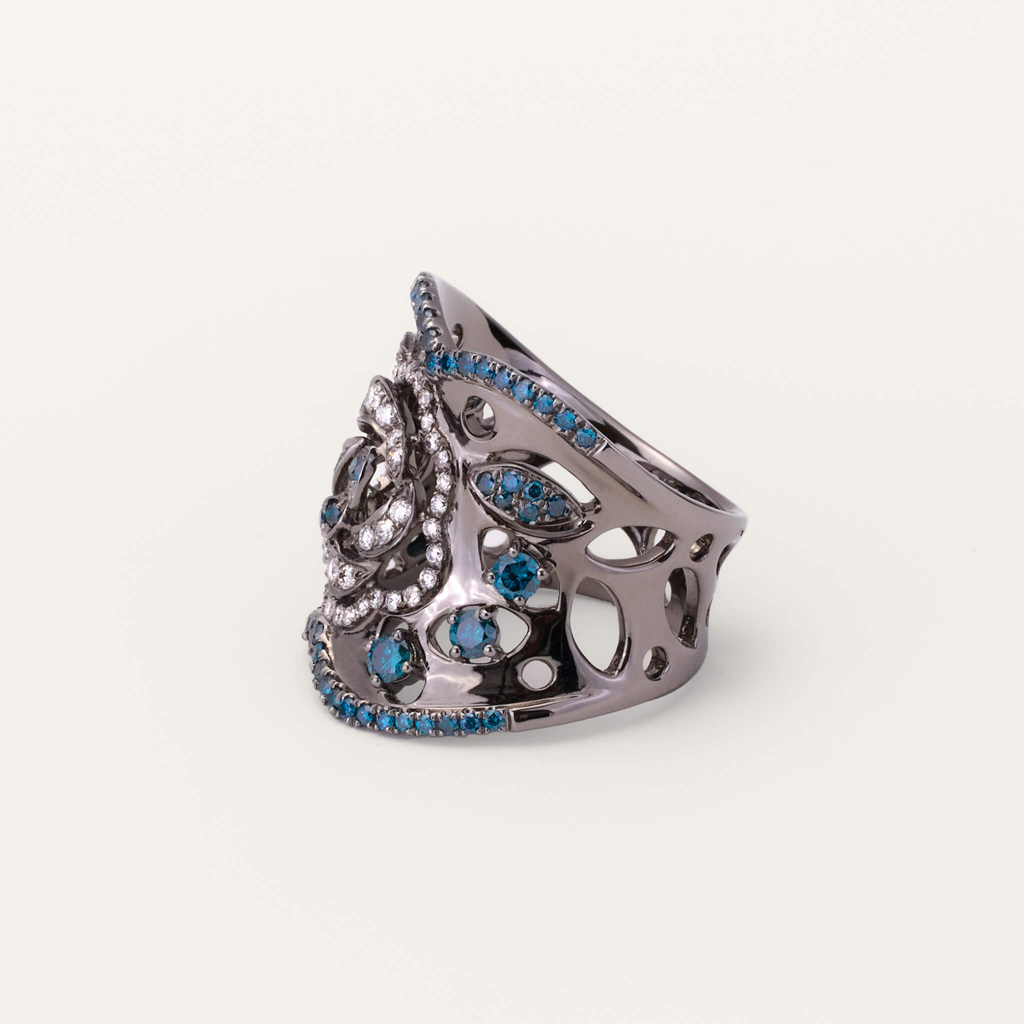 18K Black Gold Midnight Rose Diamond Ring - Jewelry And Store