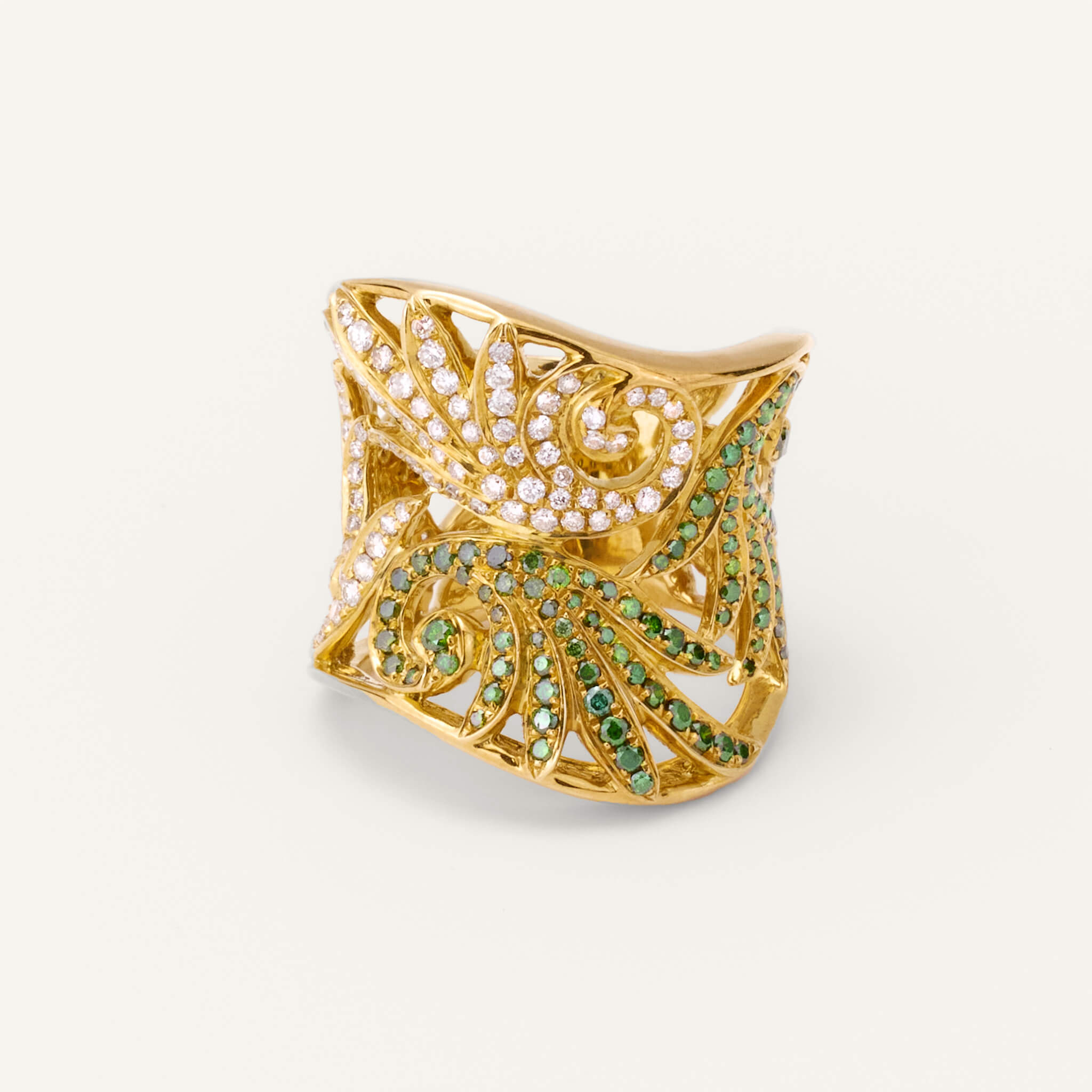 18K Gold Swirl Diamond Ring - Jewelry And Store