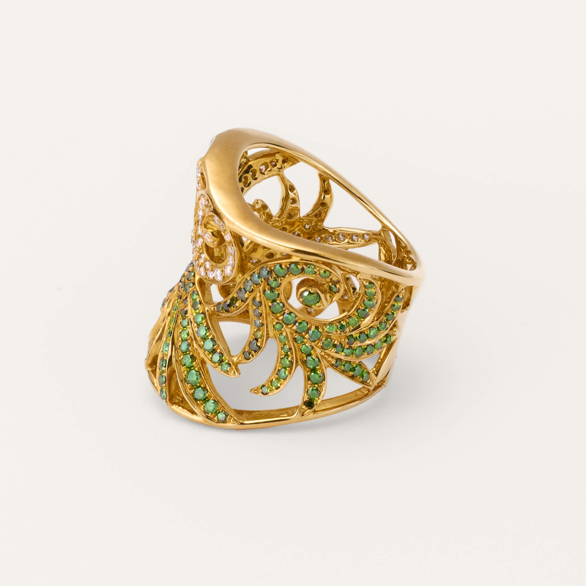 18K Gold Swirl Diamond Ring - Jewelry And Store