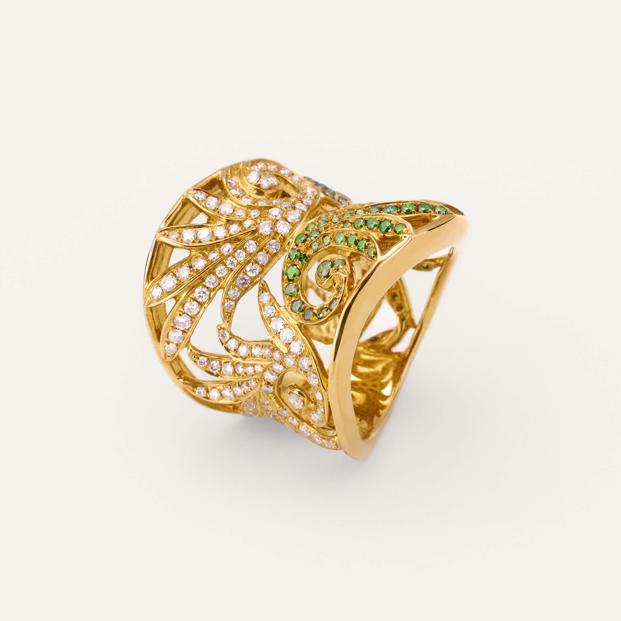 18K Gold Swirl Diamond Ring - Jewelry And Store
