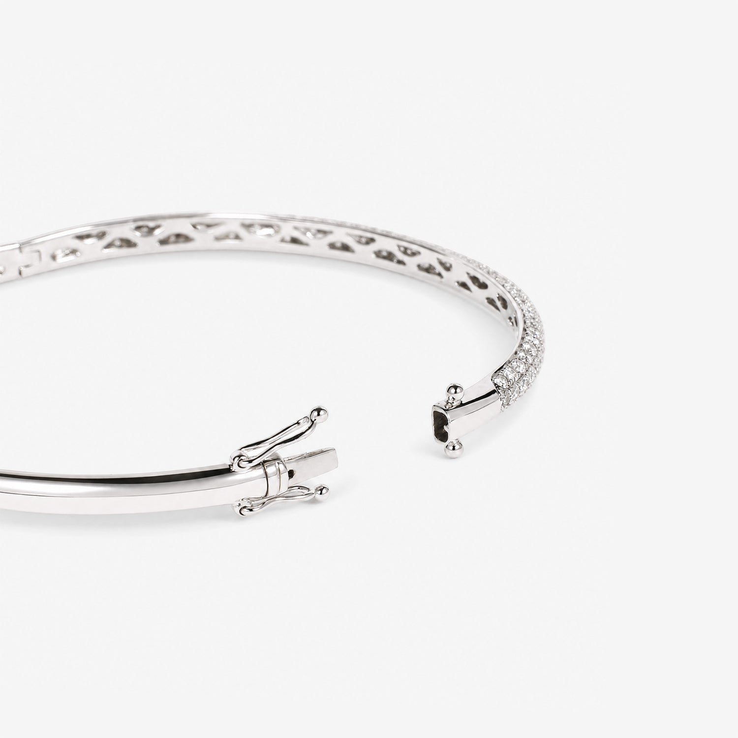 1.74ct Natural Triple Row Diamond Tennis Bangle in 18K White Gold - JewelryAndStore