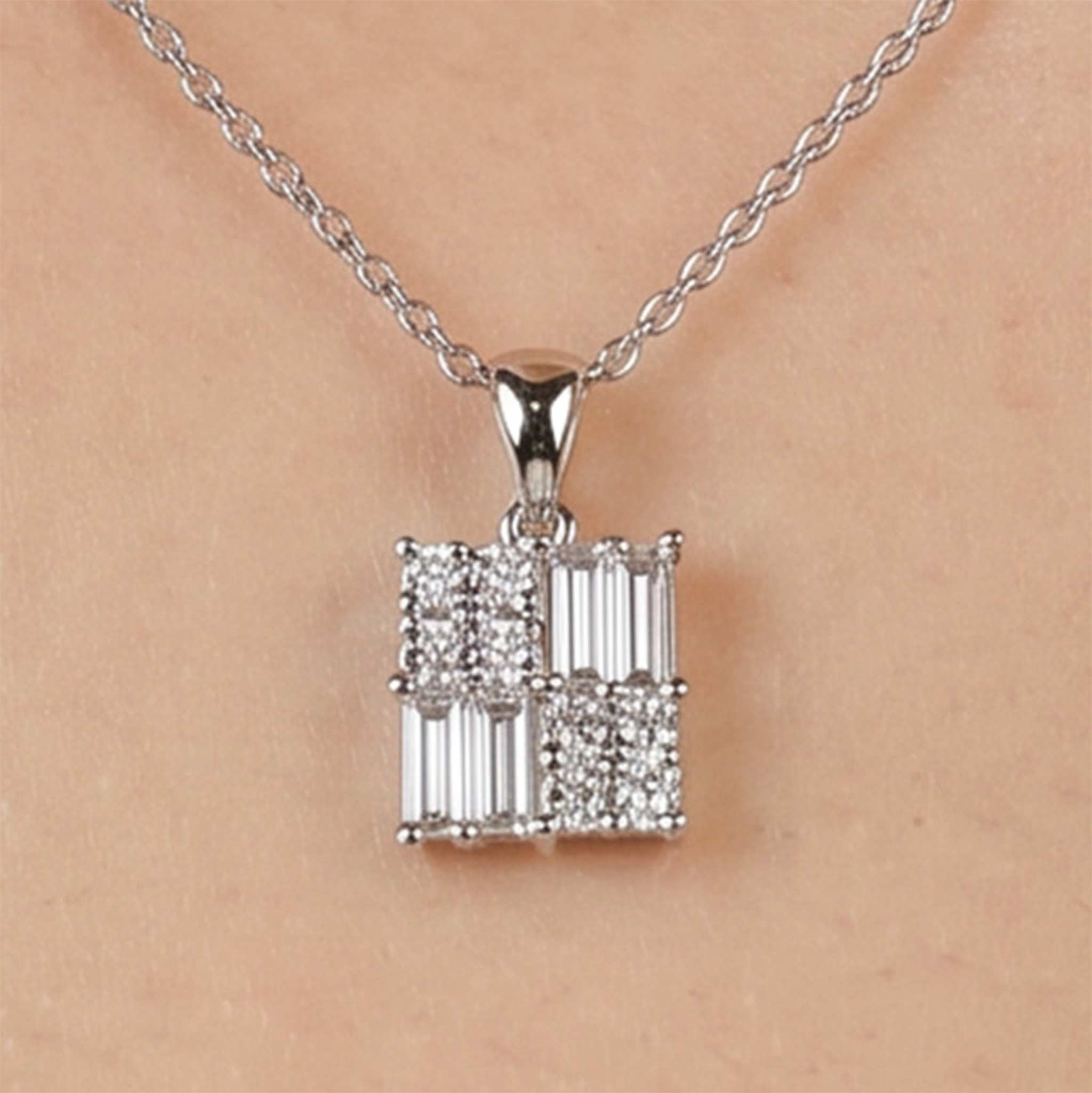 0.29ct Natural Diamond Baguette Illusion Pendant in 18K Gold - JewelryandStore