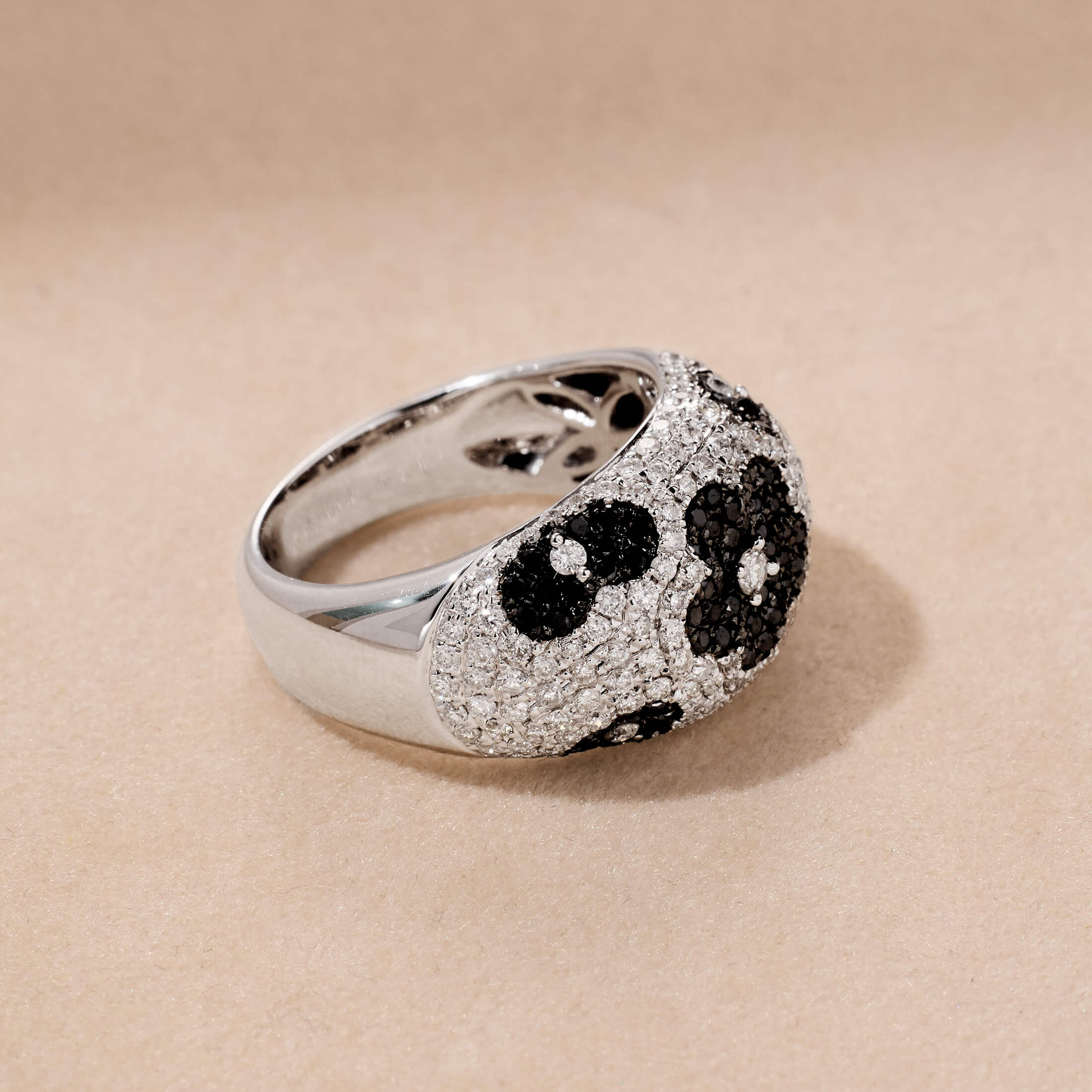 18K Gold Statement Ring with White and Black Diamonds - Jewelry And Store