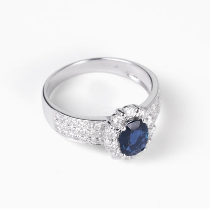 1.03 ct.tw. Vintage - styled Natural Blue Sapphire &amp; Diamond Ring in 18K Gold - JewelryAndStore