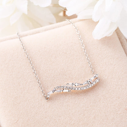 18K Gold Curved Necklace with Nature Diamond - Jewelry And Store