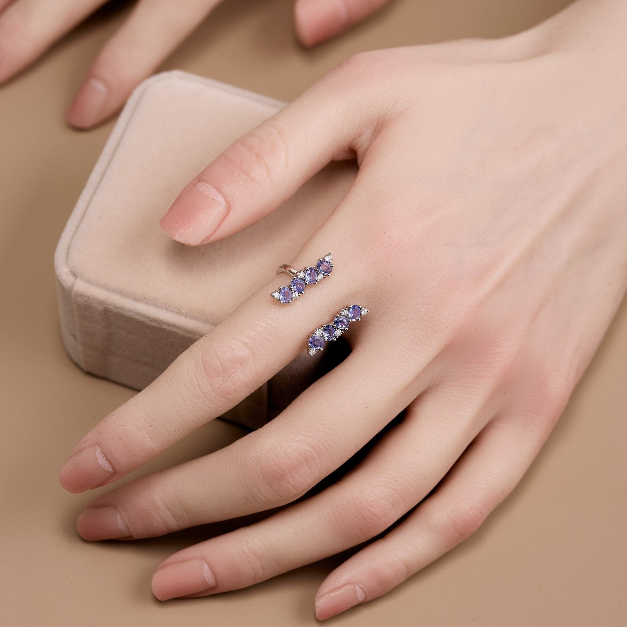 18K Gold Open Ring with Nature Tanzanite and Diamond - Jewelry And Store