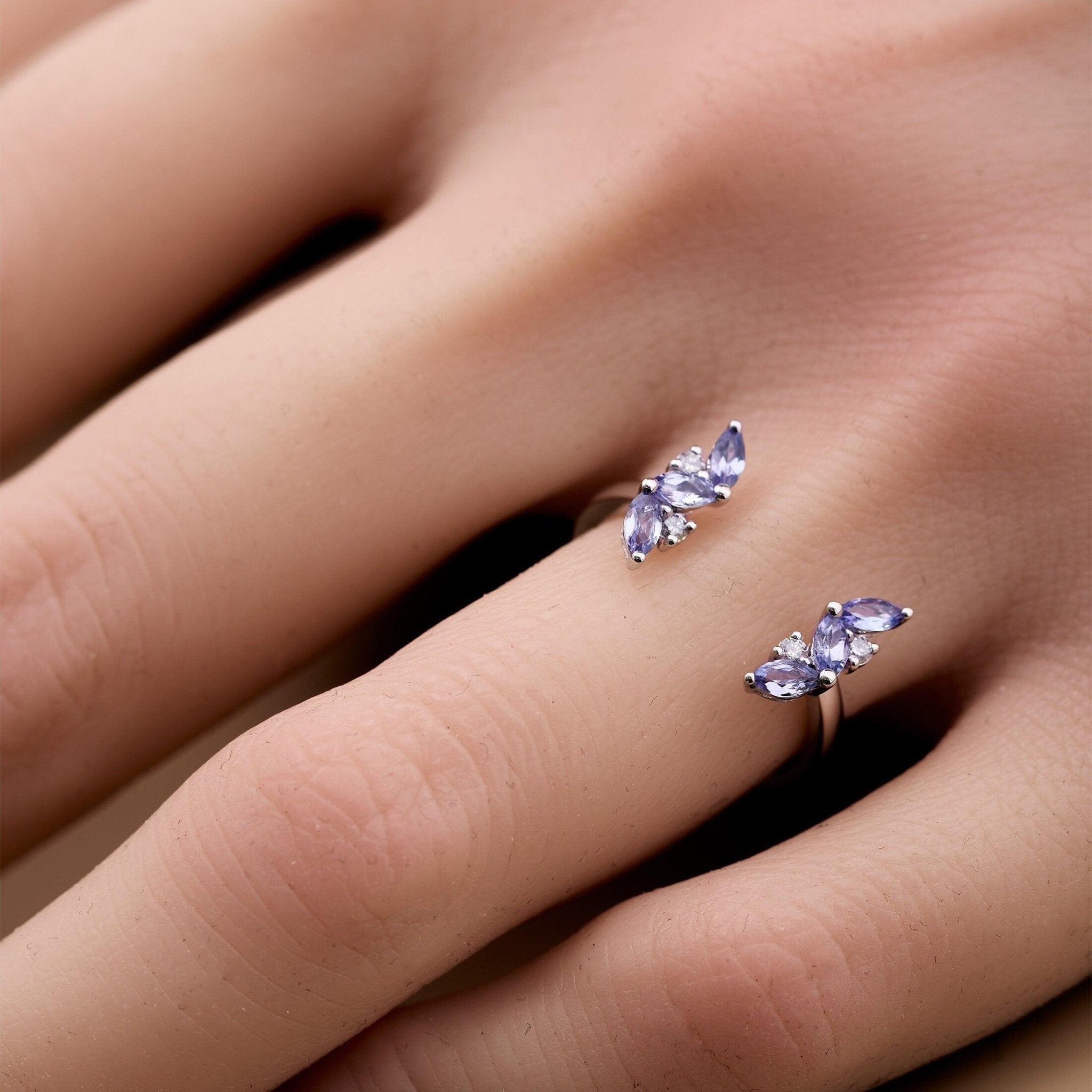 18K Gold Open Ring with Nature Tanzanite and Diamond - Jewelry And Store