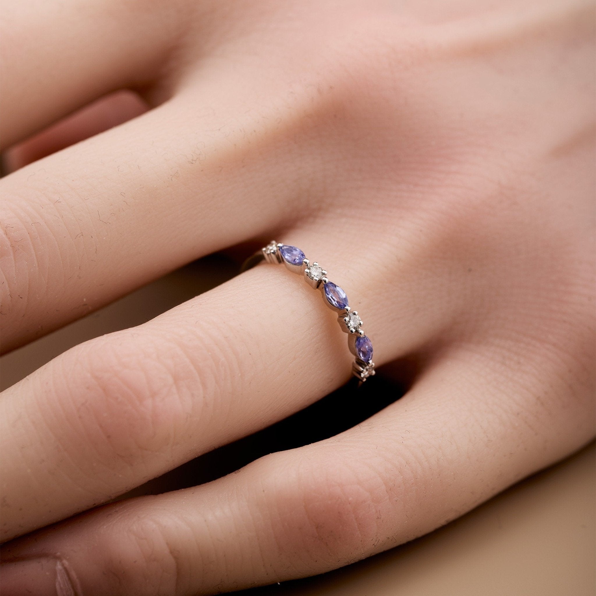 18K Gold Natural Diamond and Lavender Tanzanite Alternating Band - Jewelry And Store