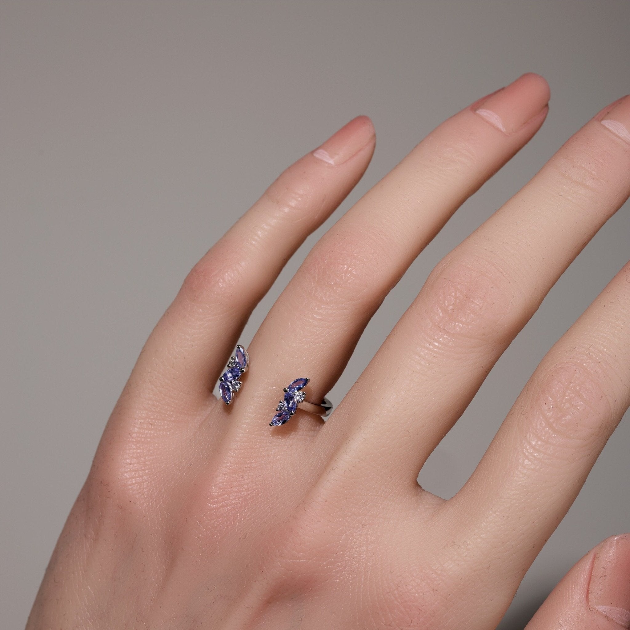 18K Gold Open Ring with Nature Tanzanite and Diamond - Jewelry And Store